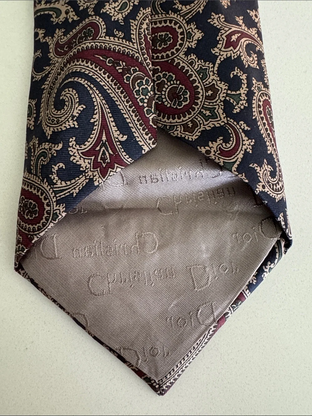 Christian Dior Vintage 100% Silk Navy Burgundy Paisley Classic Men’s Necktie
